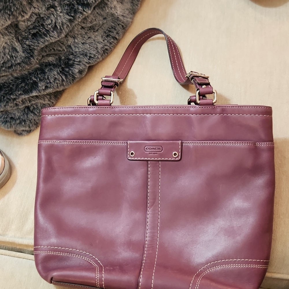 Beautiful soft leather wine color Coach tote bag..somewhat vintage.